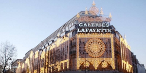 Тим Кук презентует Apple Watch в галерее Lafayette